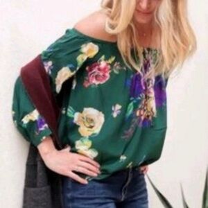 Maeve Anthropologie Tallie Green Floral Open-Shoulder Silk Top